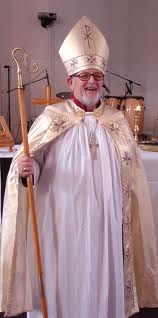 Arzobispo Norman Dutton upright